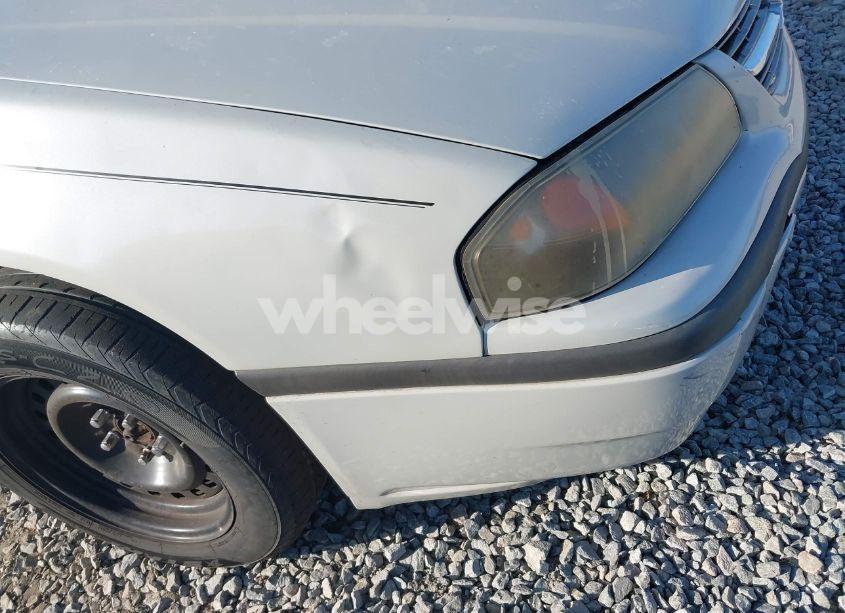 Photo 13 of 2003 Chevrolet Impala (VIN 2G1WF52E839280297)