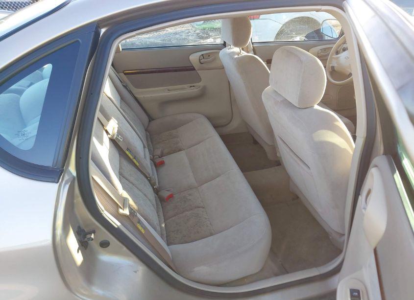 Photo 8 of 2004 Chevrolet Impala (VIN 2G1WF52E849233028)