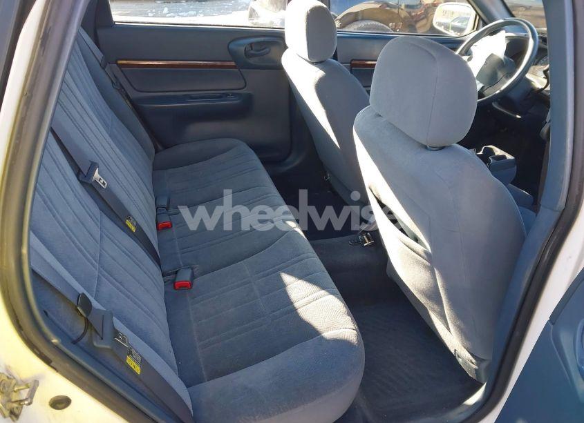 Photo 8 of 2005 Chevrolet Impala (VIN 2G1WF52E859320252)