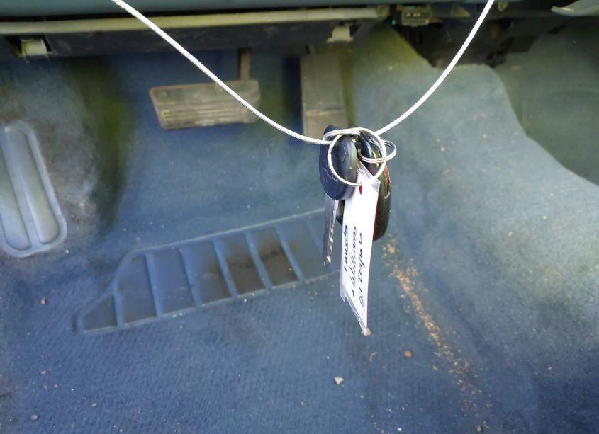 Photo 11 of 2002 Chevrolet Impala (VIN 2G1WF52E929243189)