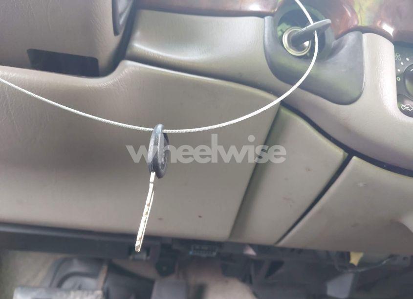 Photo 11 of 2005 Chevrolet Impala (VIN 2G1WF52E959224016)