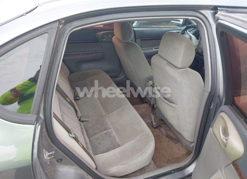 Photo 8 of 2005 Chevrolet Impala (VIN 2G1WF52E959224016)