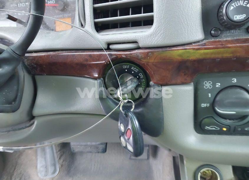 Photo 11 of 2003 Chevrolet Impala (VIN 2G1WF52EX39129848)