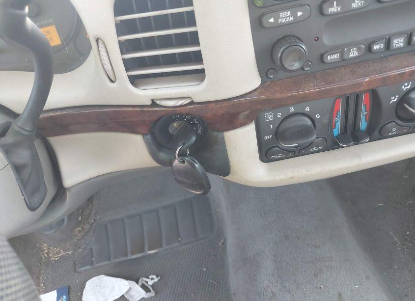 Photo 11 of 2003 Chevrolet Impala (VIN 2G1WF52EX39284125)