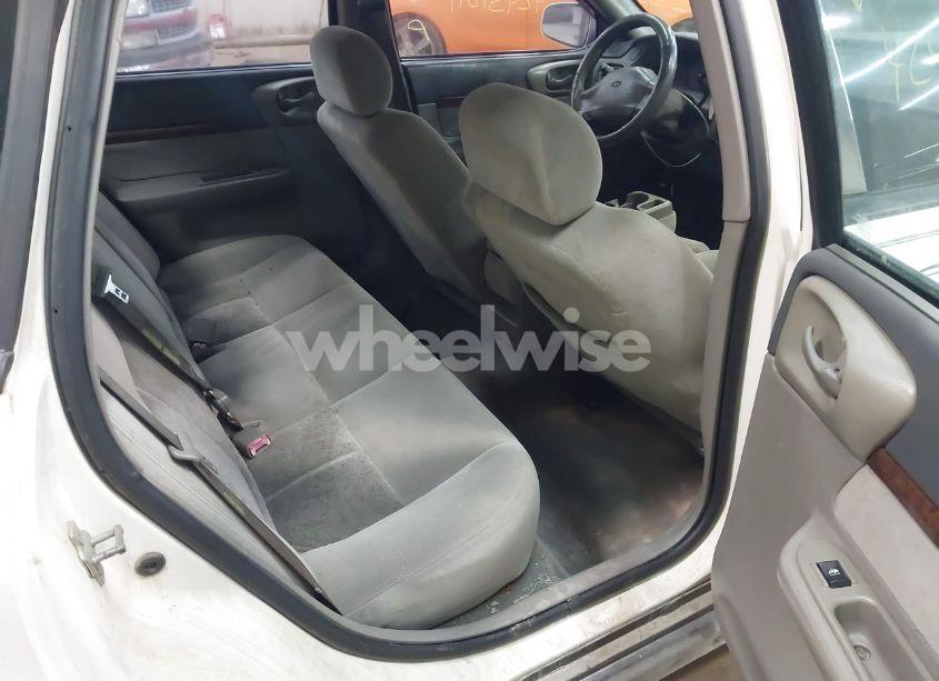 Photo 8 of 2004 Chevrolet Impala (VIN 2G1WF52EX49328612)