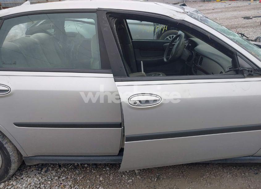 Photo 13 of 2001 Chevrolet Impala (VIN 2G1WF52K419376785)