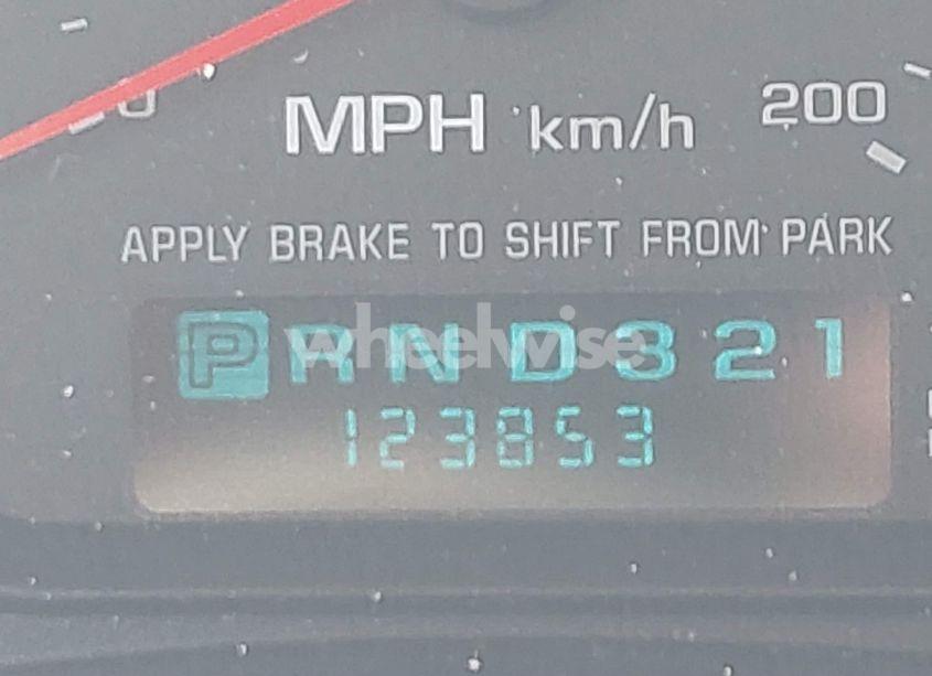 Photo 15 of 2002 Chevrolet Impala (VIN 2G1WF55E029380713)