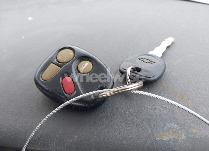 Photo 11 of 2001 Chevrolet Impala (VIN 2G1WF55E219101017)