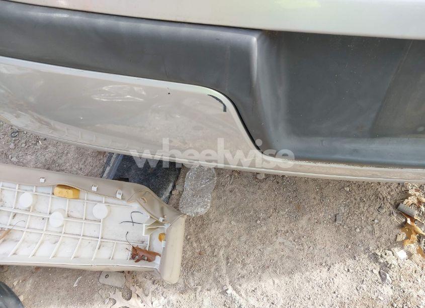 Photo 12 of 2004 Chevrolet Impala (VIN 2G1WF55E349142583)