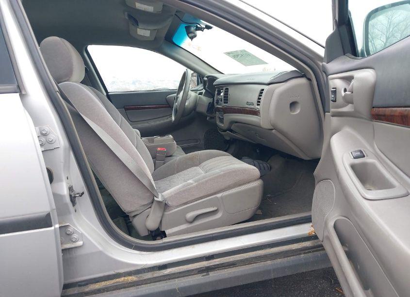 Photo 5 of 2001 Chevrolet Impala (VIN 2G1WF55E719343222)