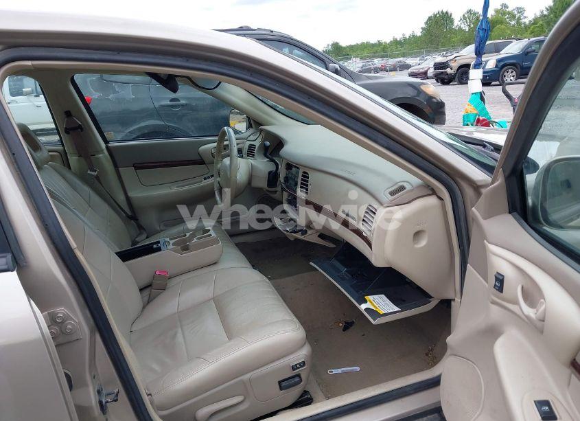 Photo 5 of 2002 Chevrolet Impala (VIN 2G1WF55EX29278884)