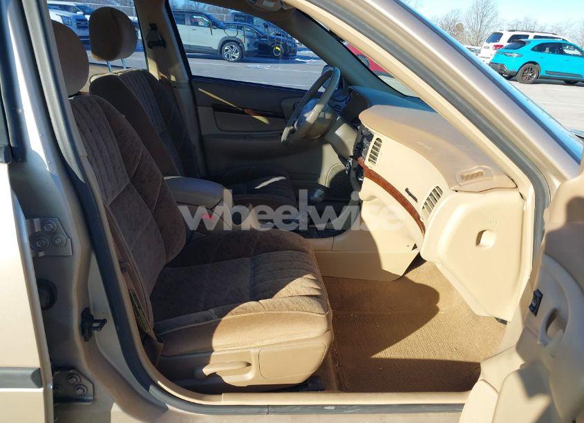 Photo 5 of 2000 Chevrolet Impala (VIN 2G1WF55K0Y9168618)