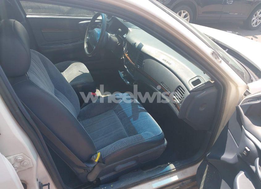 Photo 5 of 2002 Chevrolet Impala (VIN 2G1WF55K829226918)