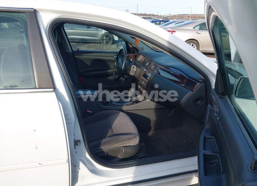 Photo 5 of 2013 Chevrolet Impala LS (VIN 2G1WF5E31D1263609)