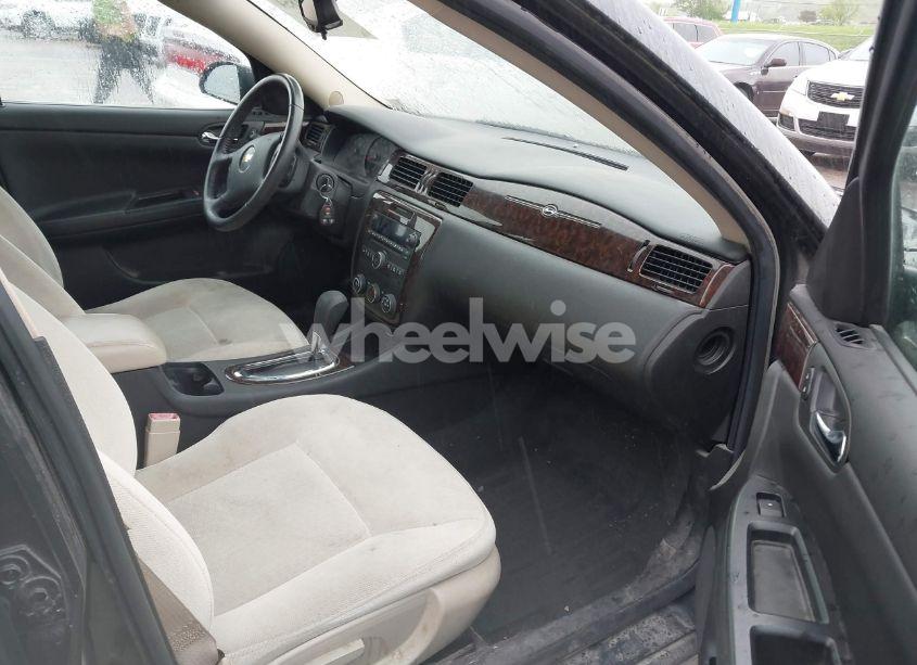Photo 5 of 2013 Chevrolet Impala LS (VIN 2G1WF5E32D1149568)