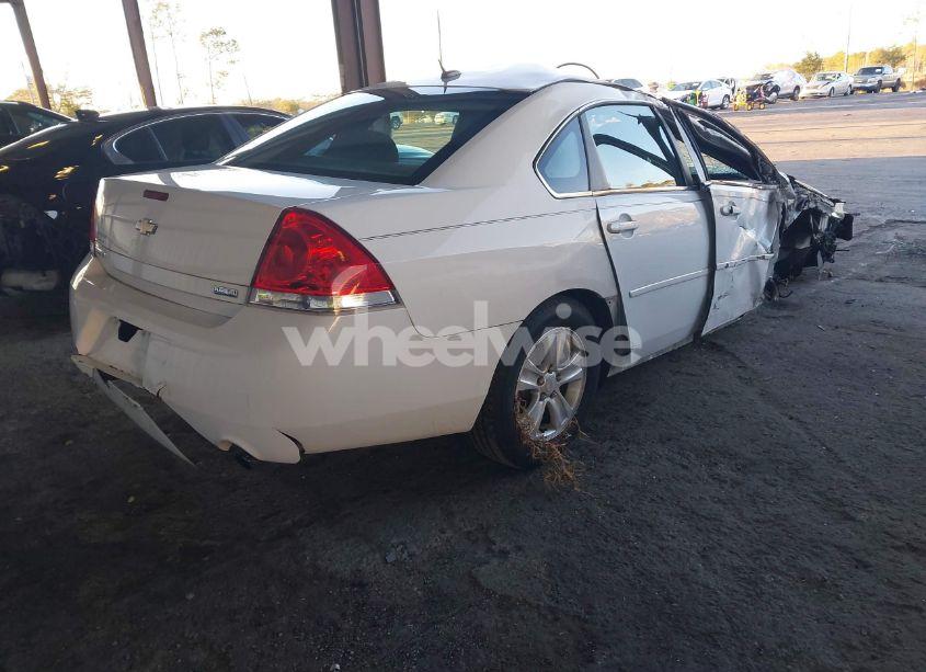 Photo 4 of 2012 Chevrolet Impala LS (VIN 2G1WF5E34C1151305)