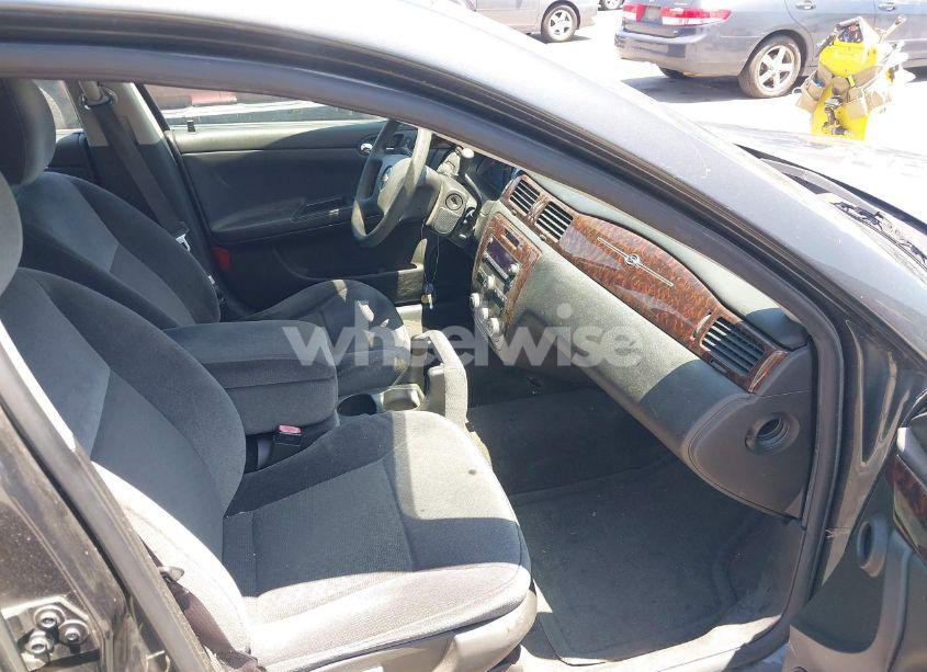 Photo 5 of 2013 Chevrolet Impala LS (VIN 2G1WF5E34D1260834)