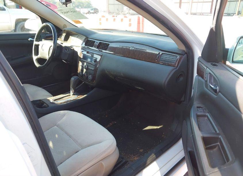 Photo 5 of 2013 Chevrolet Impala LS (VIN 2G1WF5E35D1258218)