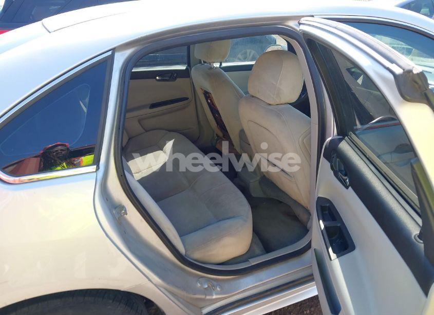 Photo 8 of 2012 Chevrolet Impala LS (VIN 2G1WF5E36C1149815)