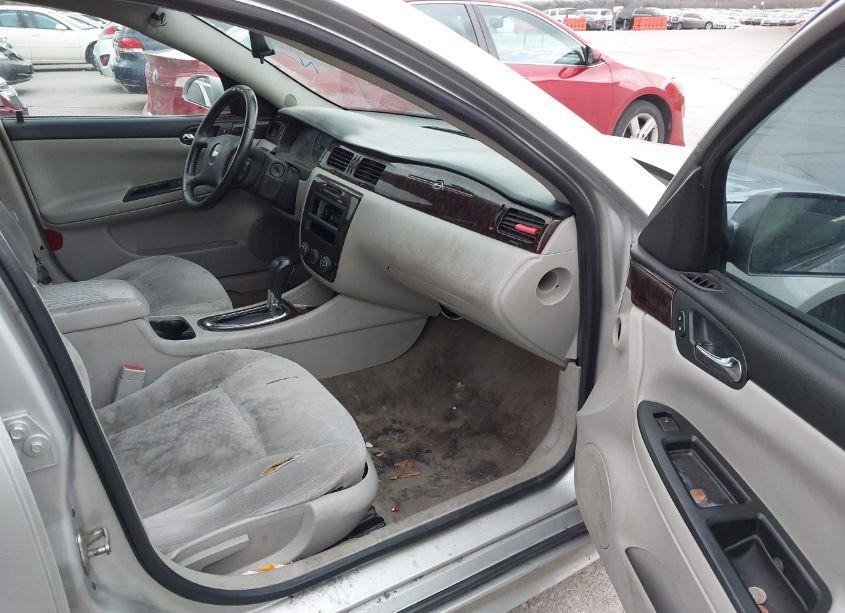 Photo 5 of 2013 Chevrolet Impala LS (VIN 2G1WF5E36D1158046)