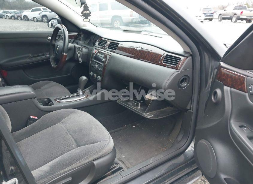 Photo 5 of 2013 Chevrolet Impala LS (VIN 2G1WF5E39D1176959)