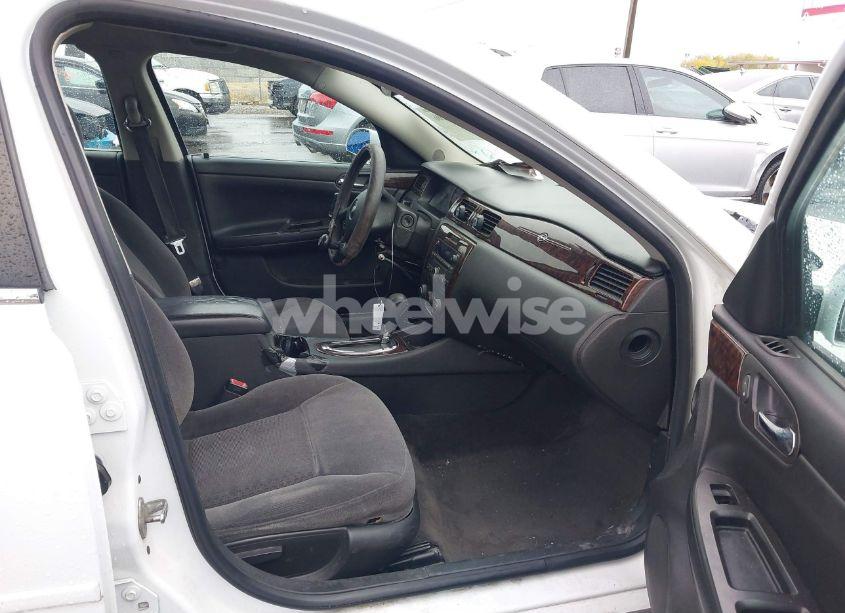 Photo 5 of 2013 Chevrolet Impala LS (VIN 2G1WF5E39D1235749)