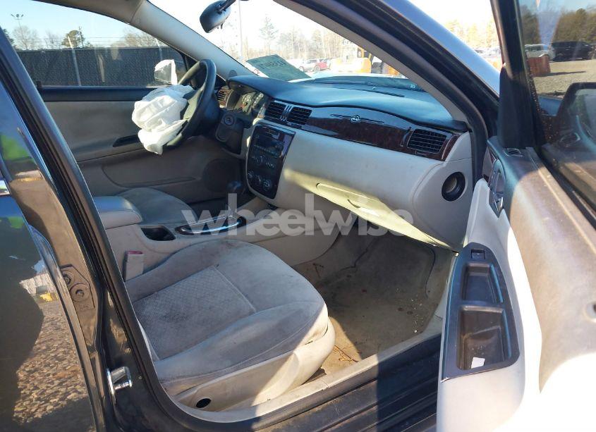 Photo 5 of 2013 Chevrolet Impala LS (VIN 2G1WF5E39D1263518)