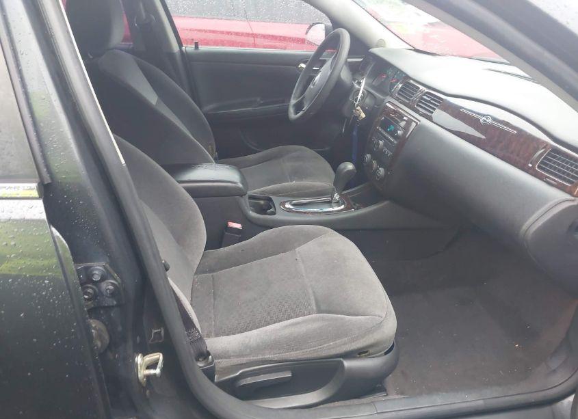 Photo 5 of 2013 Chevrolet Impala LS (VIN 2G1WF5E39D1266631)