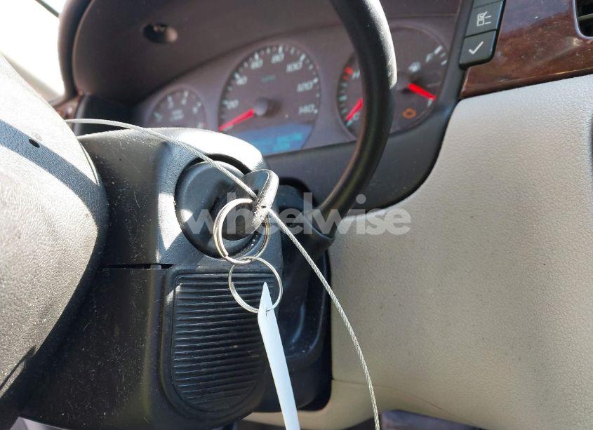 Photo 10 of 2011 Chevrolet Impala LS (VIN 2G1WF5EK0B1249091)