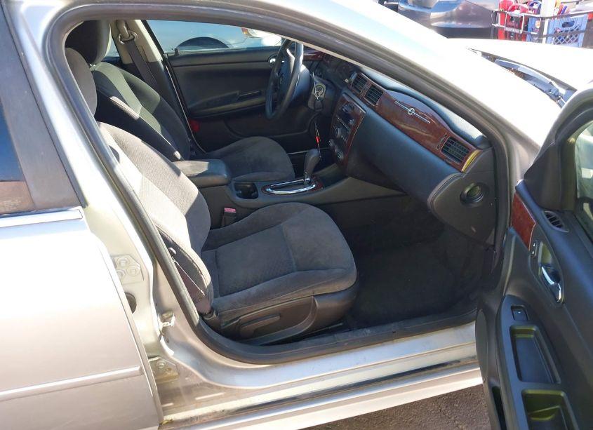 Photo 5 of 2011 Chevrolet Impala LS (VIN 2G1WF5EK1B1247530)