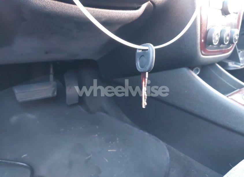 Photo 11 of 2011 Chevrolet Impala LS (VIN 2G1WF5EK1B1279085)