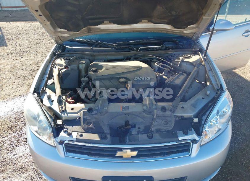 Photo 10 of 2011 Chevrolet Impala LS (VIN 2G1WF5EK2B1265048)