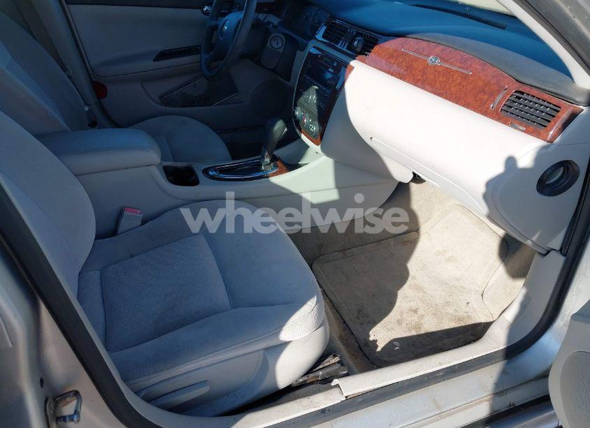 Photo 5 of 2011 Chevrolet Impala LS (VIN 2G1WF5EK2B1265048)