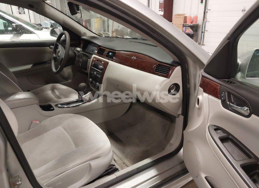 Photo 5 of 2011 Chevrolet Impala LS (VIN 2G1WF5EK2B1290662)