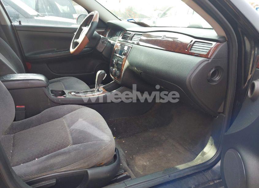 Photo 5 of 2011 Chevrolet Impala LS (VIN 2G1WF5EK4B1179160)
