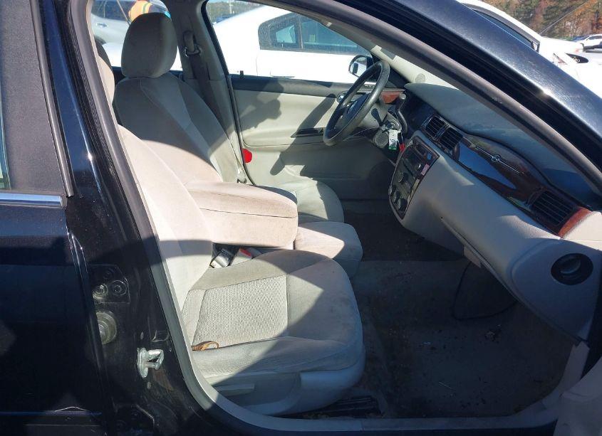 Photo 5 of 2011 Chevrolet Impala LS (VIN 2G1WF5EK4B1247862)