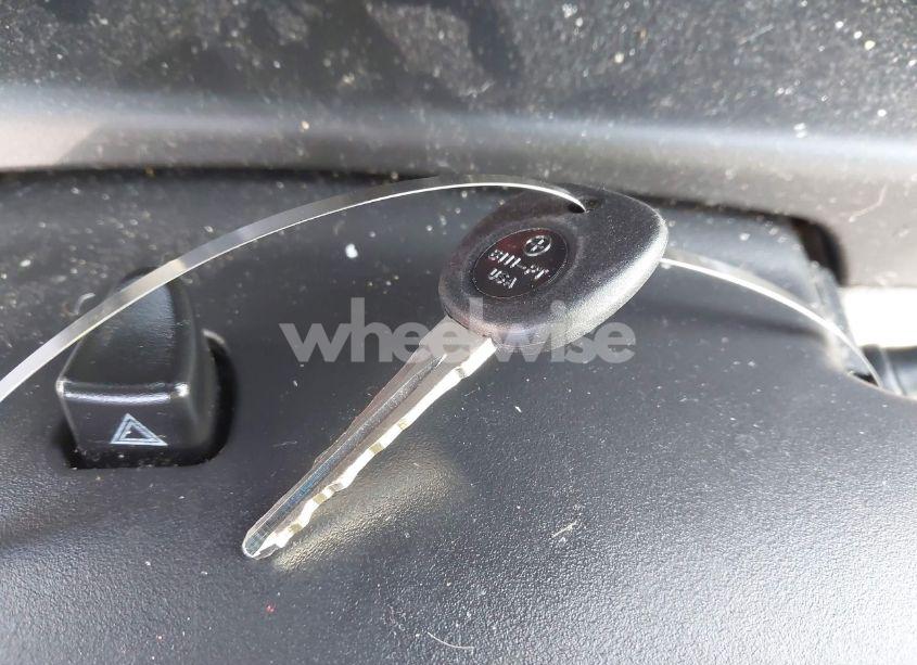 Photo 11 of 2011 Chevrolet Impala LS (VIN 2G1WF5EK5B1261155)