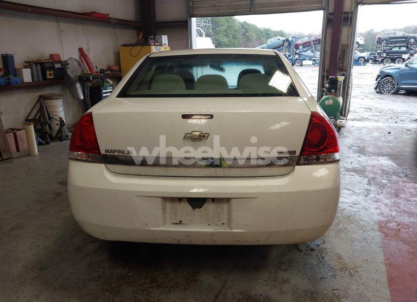 Photo 16 of 2011 Chevrolet Impala LS (VIN 2G1WF5EK5B1261155)