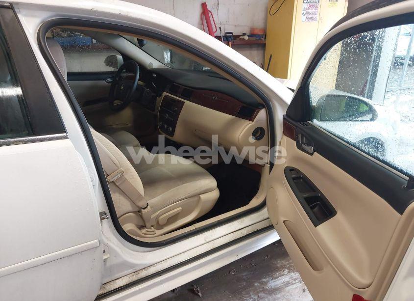 Photo 5 of 2011 Chevrolet Impala LS (VIN 2G1WF5EK5B1261155)