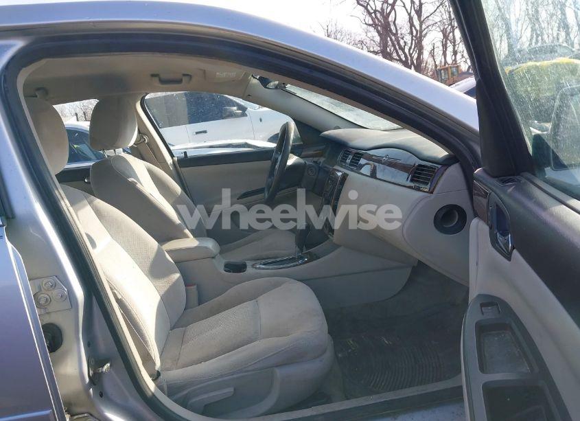 Photo 5 of 2011 Chevrolet Impala LS (VIN 2G1WF5EK6B1211400)