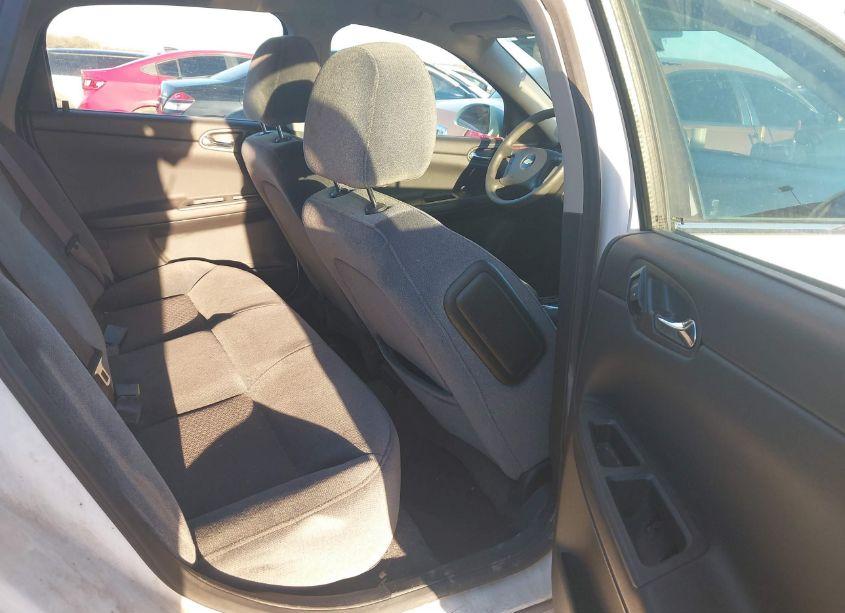 Photo 8 of 2011 Chevrolet Impala LS (VIN 2G1WF5EK8B1145786)