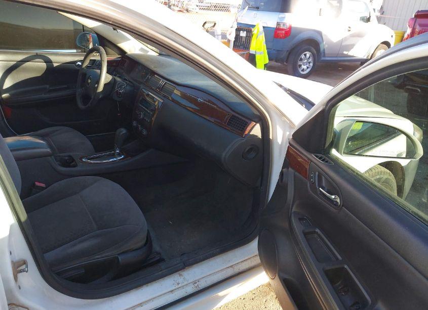 Photo 5 of 2011 Chevrolet Impala LS (VIN 2G1WF5EK8B1195264)