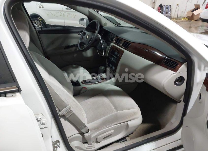 Photo 5 of 2011 Chevrolet Impala LS (VIN 2G1WF5EK8B1223645)