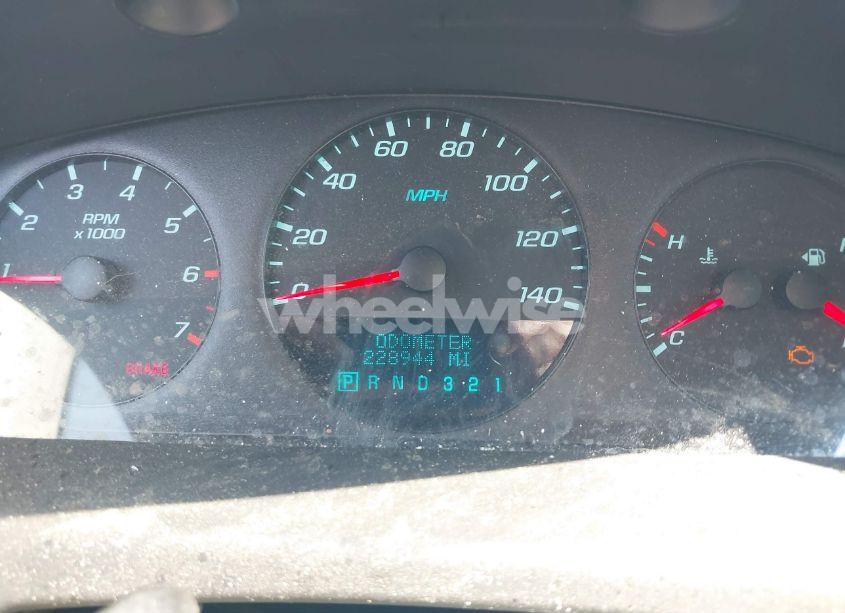 Photo 7 of 2011 Chevrolet Impala LS (VIN 2G1WF5EK9B1175007)