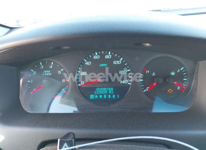 Photo 7 of 2011 Chevrolet Impala LS (VIN 2G1WF5EKXB1197520)