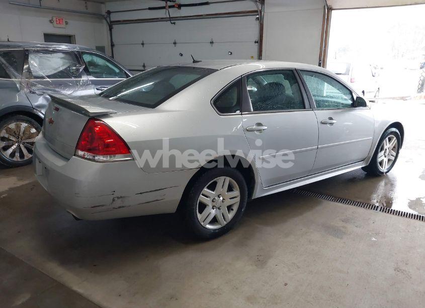 Photo 4 of 2012 Chevrolet Impala LT (VIN 2G1WG5E30C1232587)