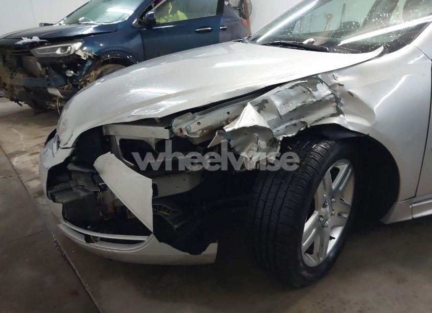 Photo 6 of 2012 Chevrolet Impala LT (VIN 2G1WG5E30C1232587)