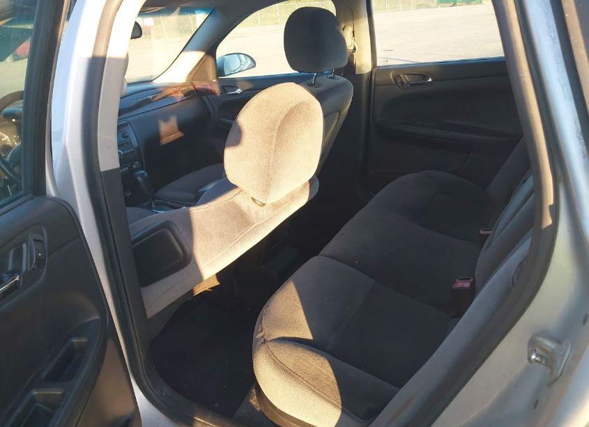 Photo 8 of 2012 Chevrolet Impala LT (VIN 2G1WG5E30C1267162)