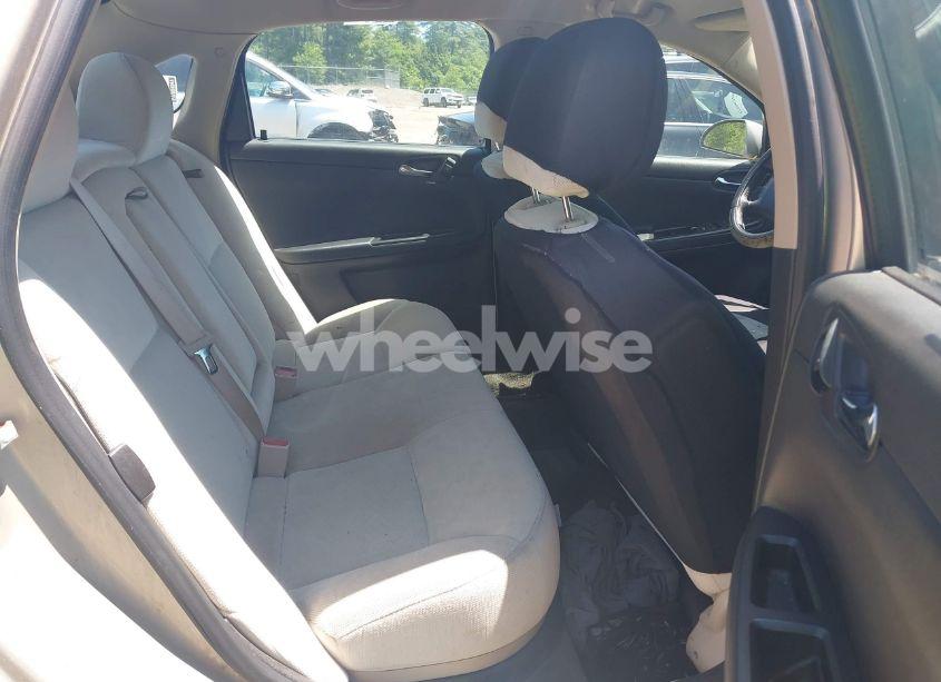 Photo 8 of 2012 Chevrolet Impala LT (VIN 2G1WG5E30C1299268)