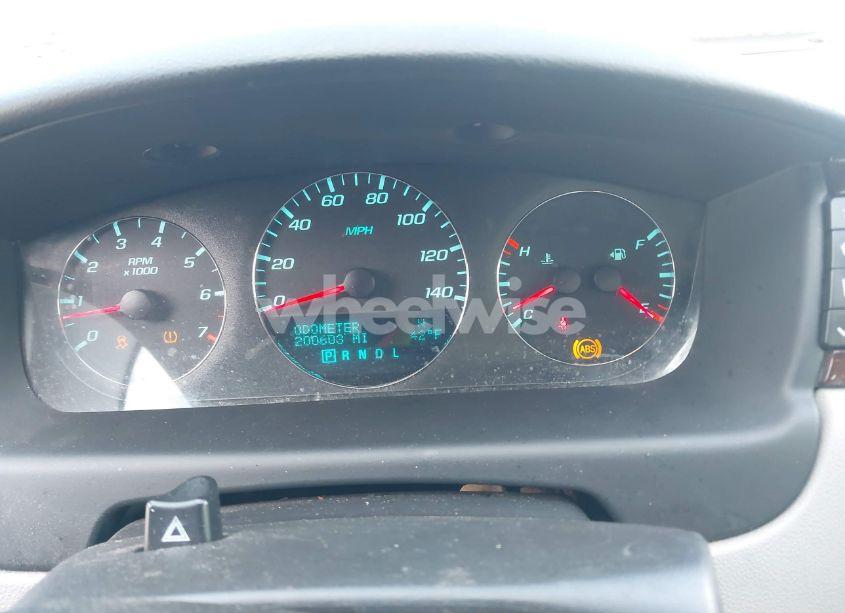 Photo 7 of 2013 Chevrolet Impala LT (VIN 2G1WG5E30D1109177)